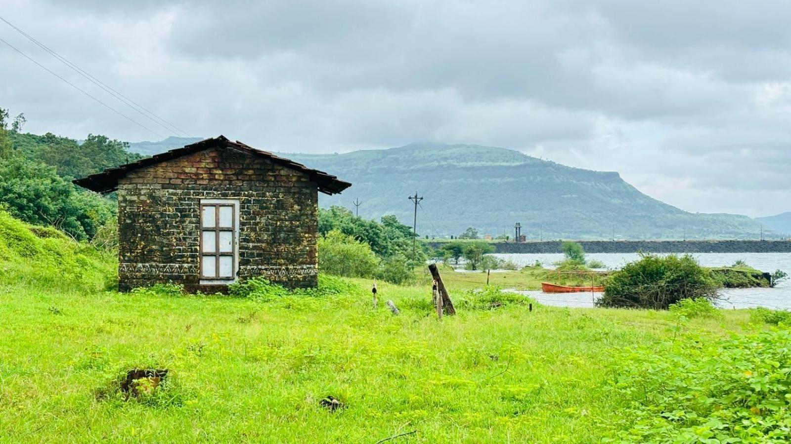 Hotel Mauli Agro Farm Dam View Resort Сатара Екстер'єр фото